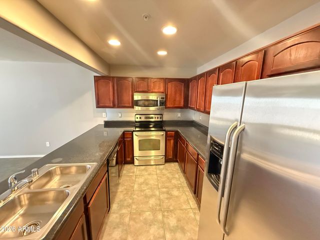 16015 N 30TH Street 123, Phoenix, AZ 85032