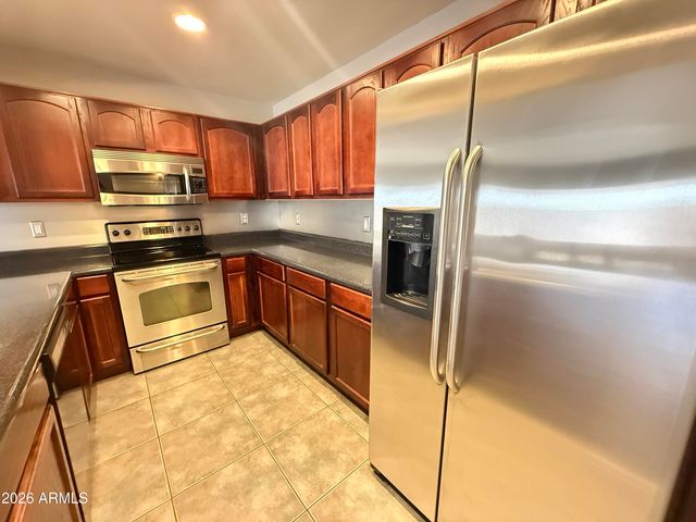 16015 N 30TH Street 123, Phoenix, AZ 85032