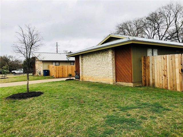 2010 Conestoga TRL B, Austin, TX 78744