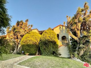 1362 S Stanley Avenue 1/2, Los Angeles, CA 90019