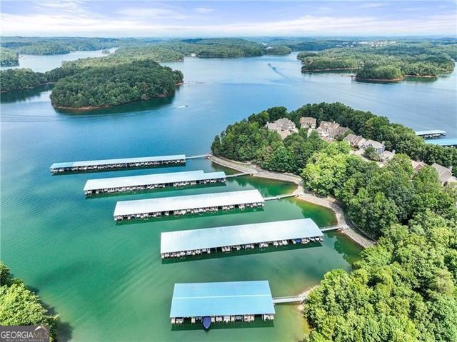 3722 Wavespray Court, Gainesville, GA 30506