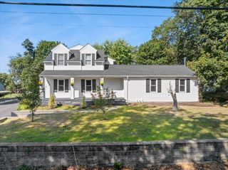 193 Robinson Ave, Attleboro, MA 02703