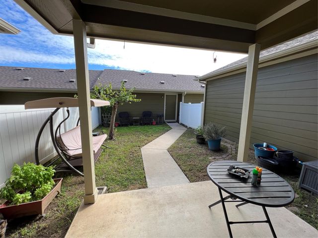 1010 Lost Pines LN, Cedar Park, TX 78613