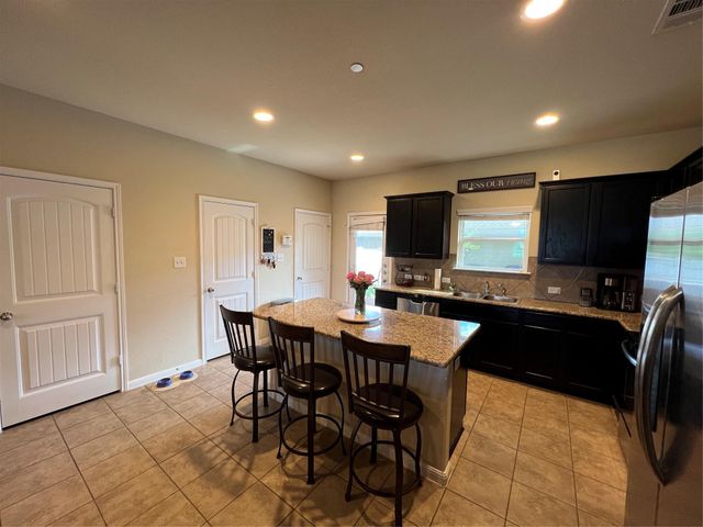 1010 Lost Pines LN, Cedar Park, TX 78613