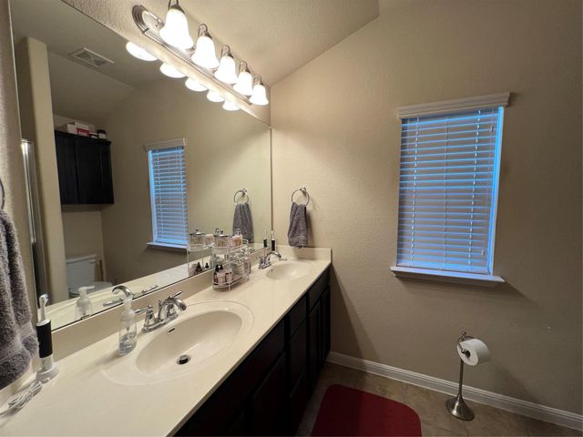 1010 Lost Pines LN, Cedar Park, TX 78613