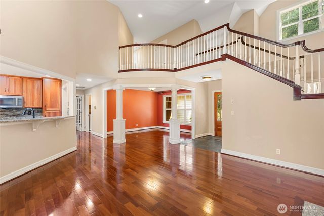 2219 NE Riddell Road, Bremerton, WA 98310