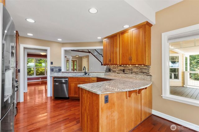 2219 NE Riddell Road, Bremerton, WA 98310