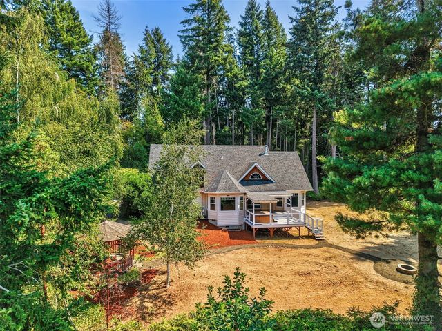 2219 NE Riddell Road, Bremerton, WA 98310