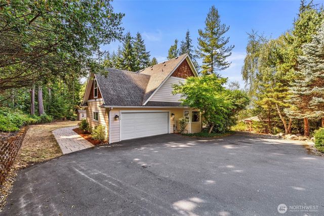 2219 NE Riddell Road, Bremerton, WA 98310