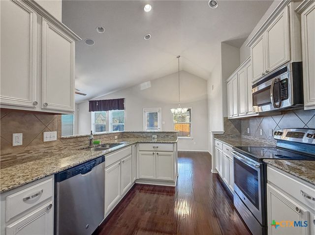 1523 Sandstone Loop, Temple, TX 76502