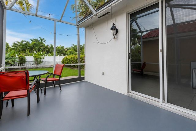 18451 NW 22nd Street, Pembroke Pines, FL 33029