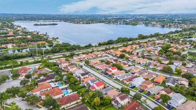 18451 NW 22nd Street, Pembroke Pines, FL 33029