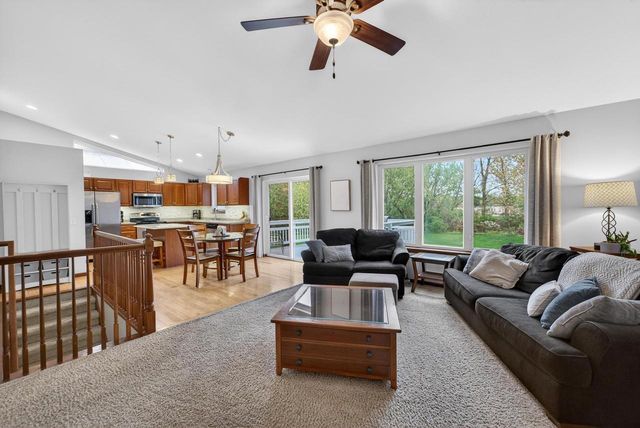 2646 Saw Tooth Drive, Fitchburg, WI 53711