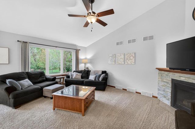 2646 Saw Tooth Drive, Fitchburg, WI 53711