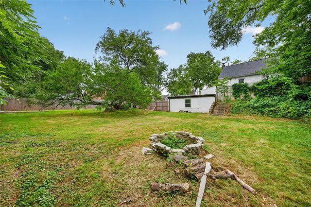 230 Dick Avenue, Pontiac, MI 48341