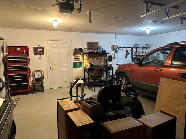 5513 BOSTICK Drive, Tyler, TX 75707