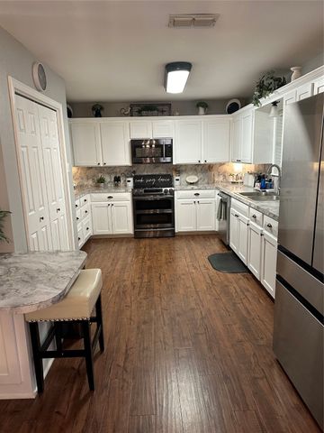 5513 BOSTICK Drive, Tyler, TX 75707