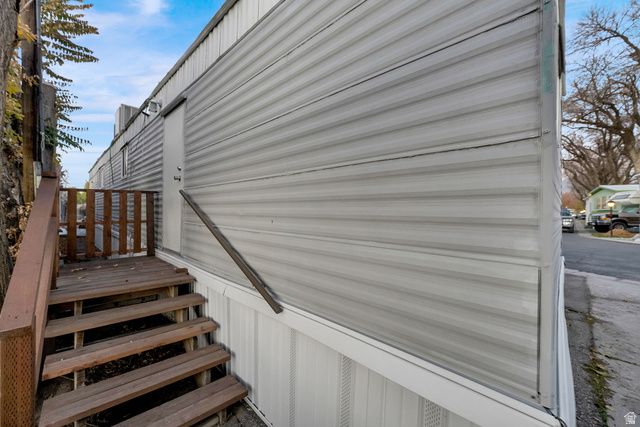 2906 S GARDEN PARK CIR, Salt Lake City, UT 84115