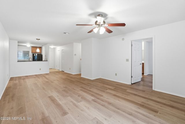29 ARBOR CLUB Drive 103, Ponte Vedra Beach, FL 32082