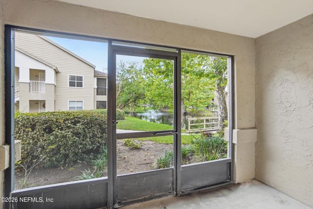 29 ARBOR CLUB Drive 103, Ponte Vedra Beach, FL 32082