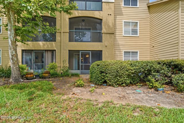 29 ARBOR CLUB Drive 103, Ponte Vedra Beach, FL 32082