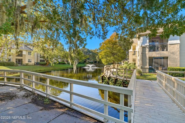 29 ARBOR CLUB Drive 103, Ponte Vedra Beach, FL 32082