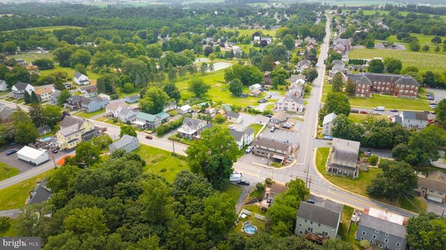 2045 MAIN ST, Lititz, PA 17543