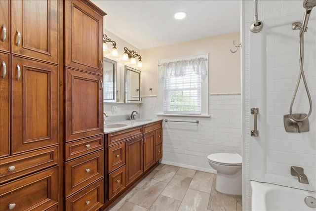 501 N Madriver Street, Bellefontaine, OH 43311