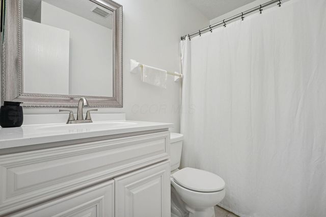 3741 Bill Of Rights Square, Columbus, OH 43207