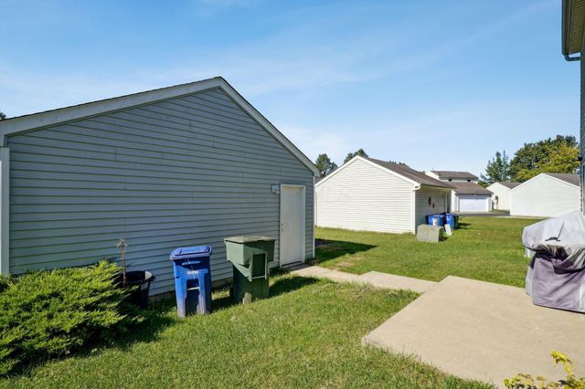 3741 Bill Of Rights Square, Columbus, OH 43207