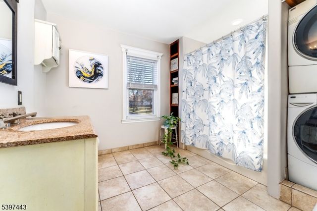 403 Jackson Ave, Dunellen Boro, NJ 08812