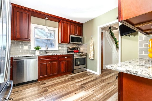 403 Jackson Ave, Dunellen Boro, NJ 08812