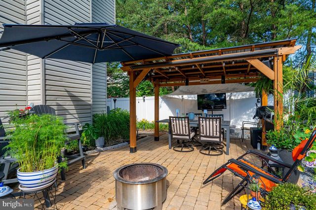 305 ARLINGTON CT, Severn, MD 21144