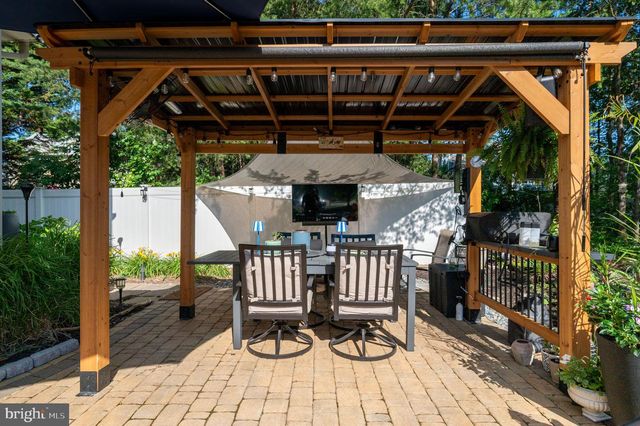 305 ARLINGTON CT, Severn, MD 21144