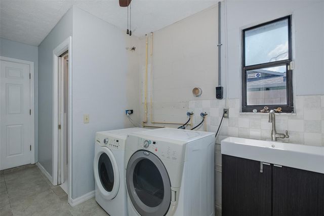 3841 RUDDER WAY, New Port Richey, FL 34652