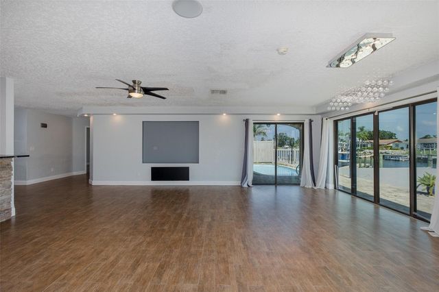 3841 RUDDER WAY, New Port Richey, FL 34652