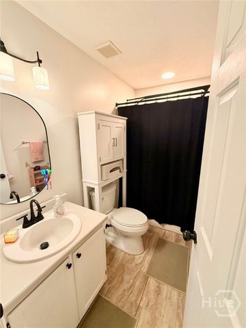 54 Colony Park, Savannah, GA 31406