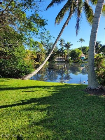 870 Forest AVE, Naples, FL 34102