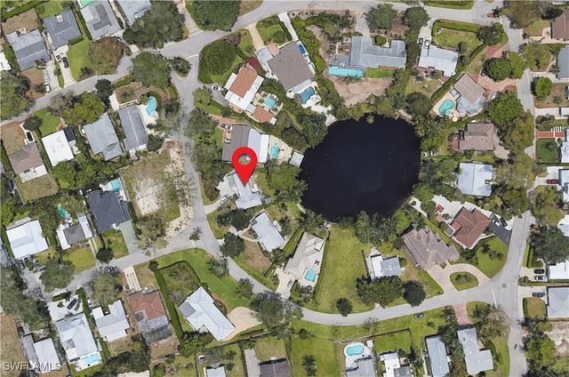 870 Forest AVE, Naples, FL 34102