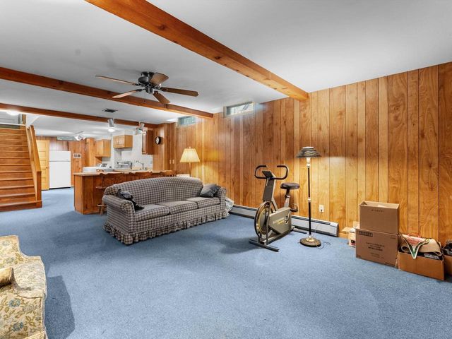 1127 Lincoln BOULEVARD, Manitowoc, WI 54220