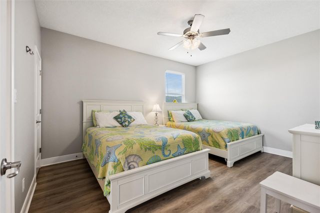 115 Ocean Shores Drive, Port Bolivar, TX 77650