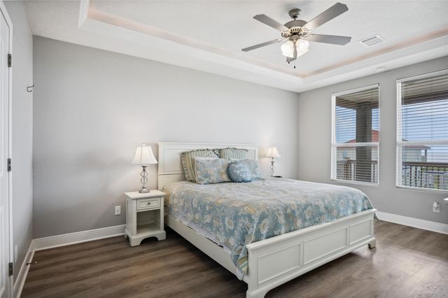 115 Ocean Shores Drive, Port Bolivar, TX 77650