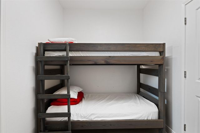 115 Ocean Shores Drive, Port Bolivar, TX 77650