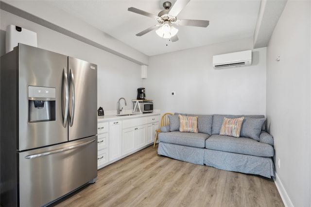 115 Ocean Shores Drive, Port Bolivar, TX 77650