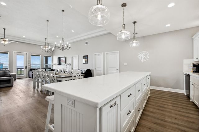 115 Ocean Shores Drive, Port Bolivar, TX 77650