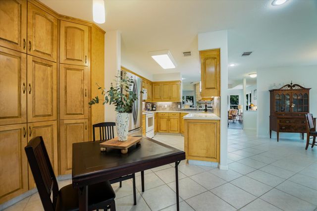 48 Cypress PT, Wimberley, TX 78676