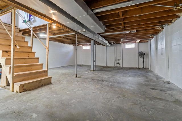 510 N FULTON STREET, Princeton, WI 54968