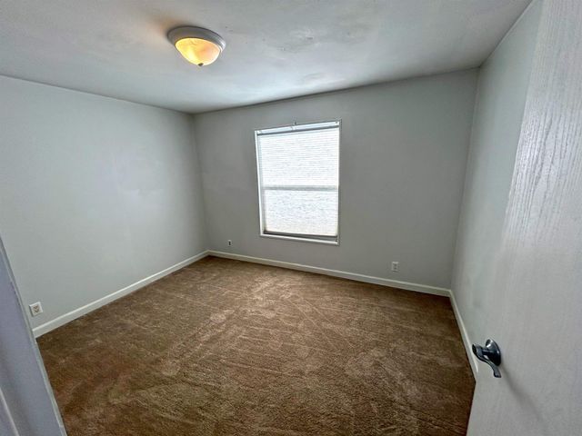 10510 W Richland Rd, Cheney, WA 99004