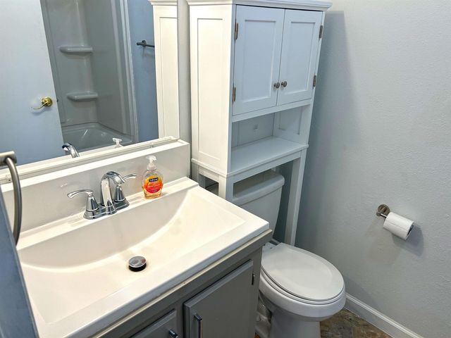 10510 W Richland Rd, Cheney, WA 99004