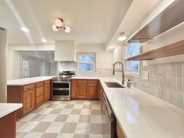 2108 Bellemeade Avenue, Evansville, IN 47714